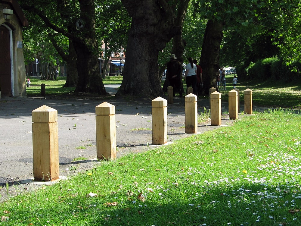 lf-fencing-barriers-bollards-11-min