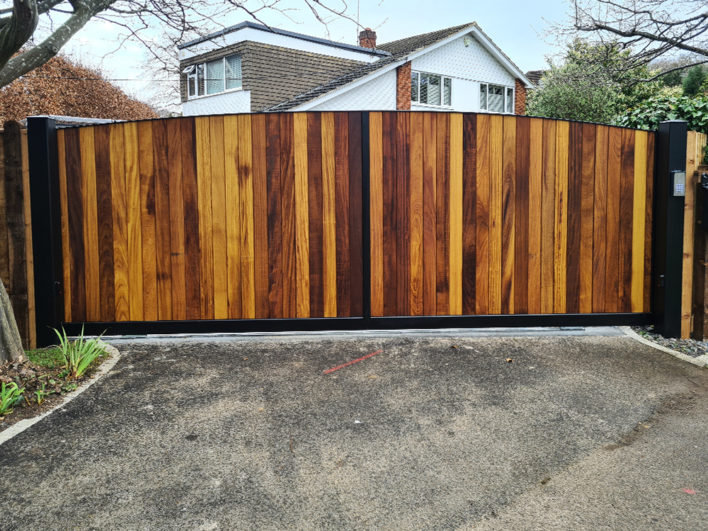 lf-fencing-entrance-gates-31