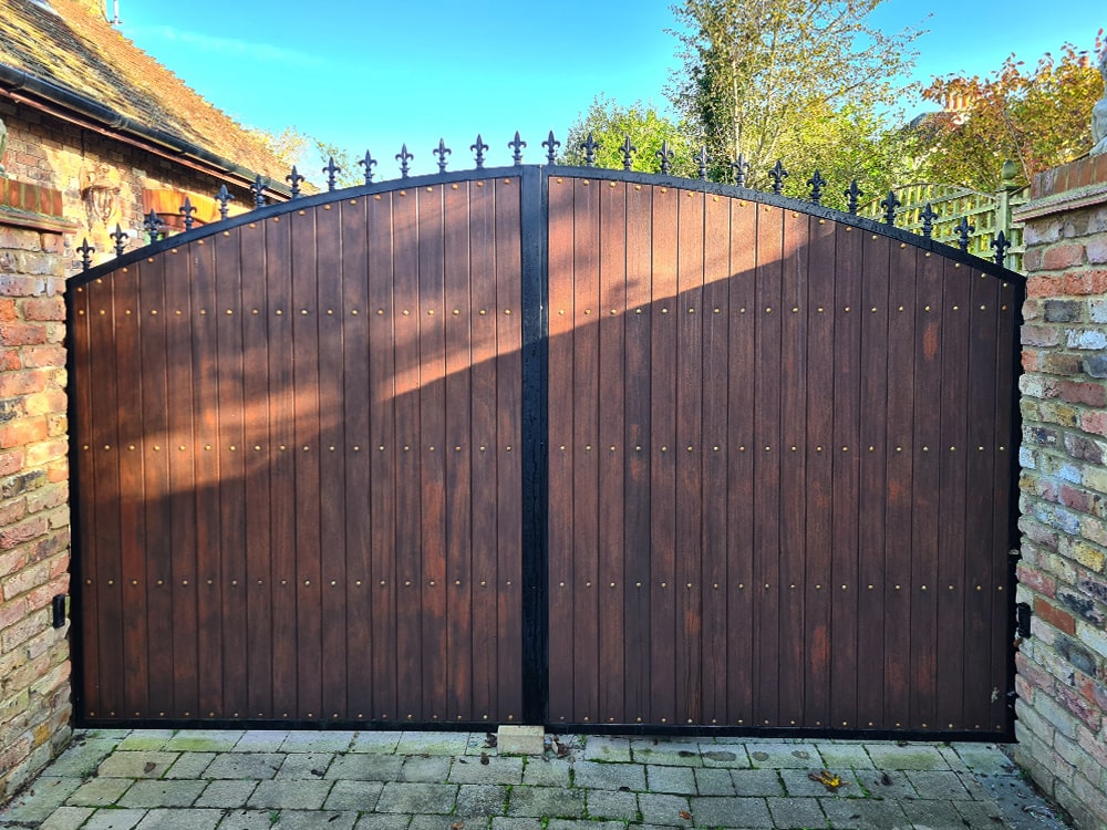 lf-fencing-entrance-gates-33-min