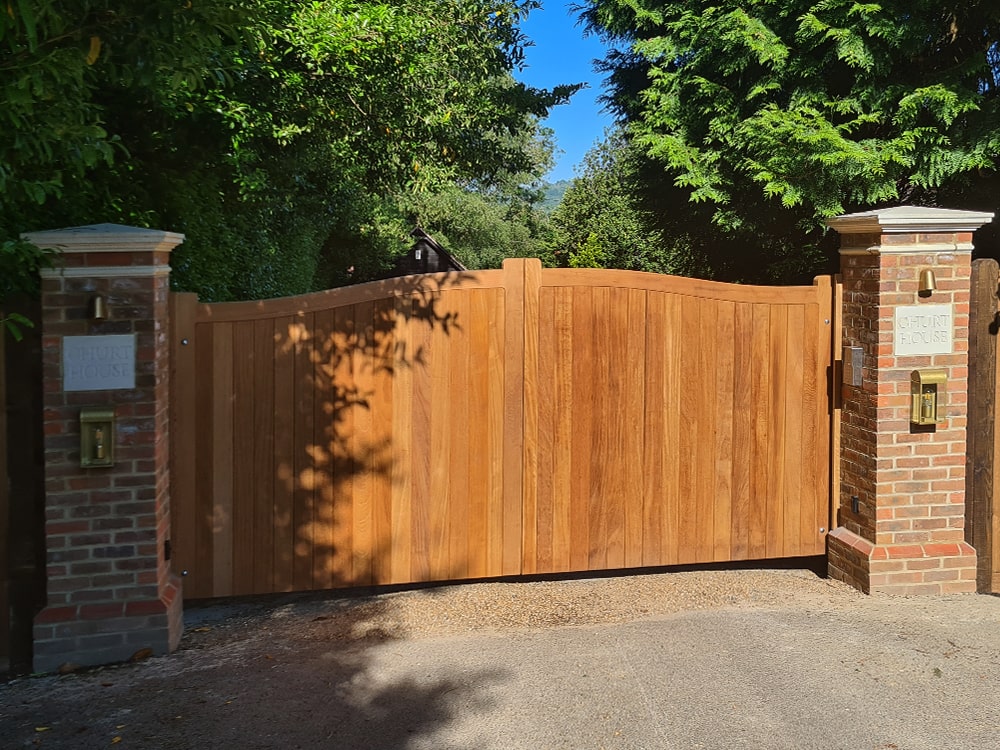 lf-fencing-entrance-gates-36-min