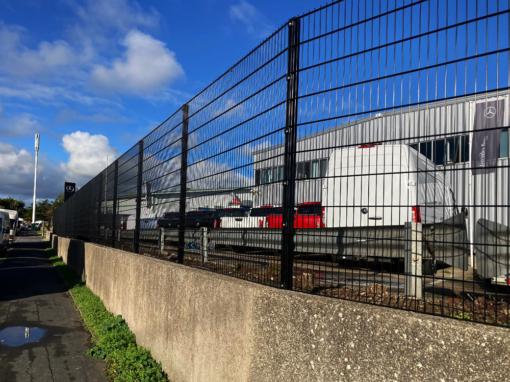 lf-fencing-security-341