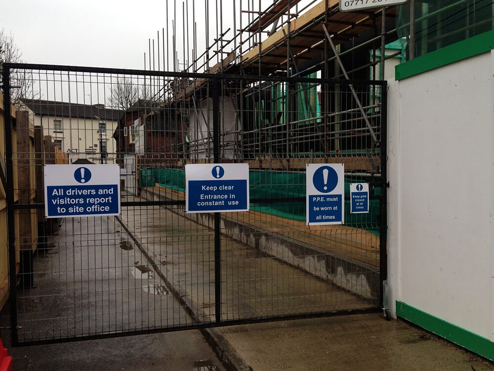 lf-fencing-security-gates-14