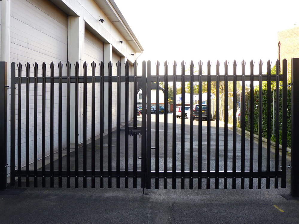 lf-fencing-security-gates-4